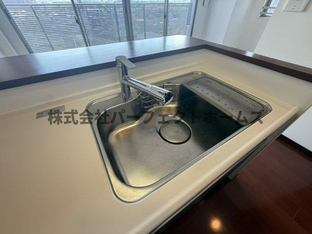 ファインフラッツ牧野駅前イーストプラザのキッチン|きれいなキッチンです