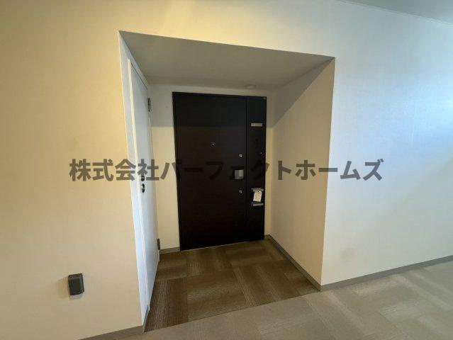 ファインフラッツ牧野駅前イーストプラザの玄関|シンプルで使いやすい玄関です