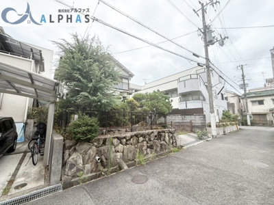 【外観】 | 神戸市垂水区星陵台五丁目　建築条件なし土地 | ☆建築条件なし☆
お好きなハウスメーカーで建築できます！！
更地渡し♪現在解体工事中♪
