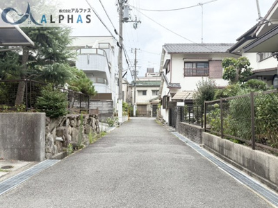 【前面道路含む現地写真】 | 神戸市垂水区星陵台五丁目　建築条件なし土地 | ■前面道路は、交通量が少なく安心です♪