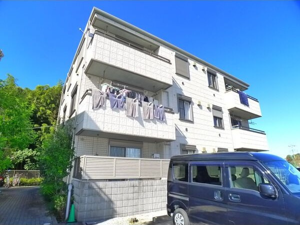 カスティージョA棟の外観