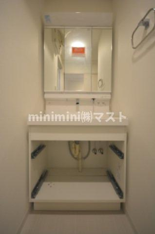 セファ上本町の洗面所