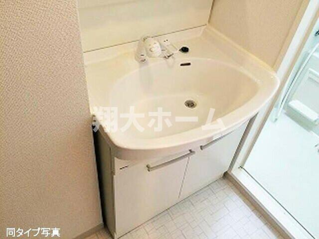 コンフォリア墨田立花の洗面所