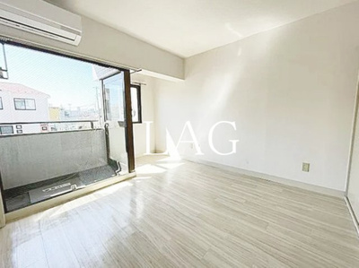 【居間・リビング】 | メゾン南浦和 | 洋室のお部屋です。
