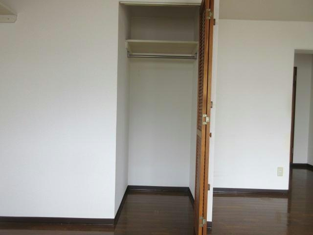 アイリス2の収納