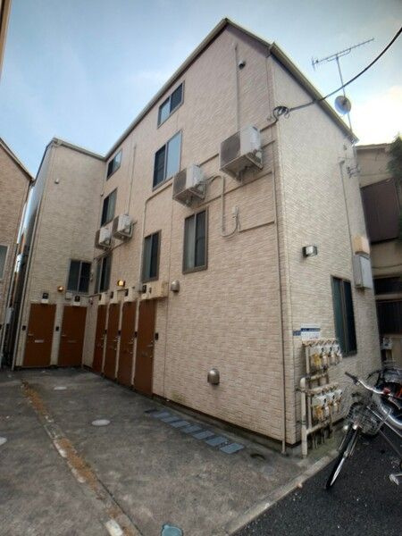 インベスト羽田Ⅰのエントランス