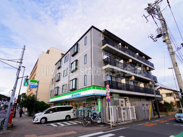 丸泰桜町ビルの外観