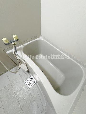 丸泰桜町ビルの浴室