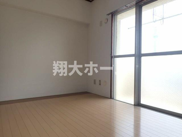 ＳＨＩＮＯ３６ＢＬＤＧの居間・リビング