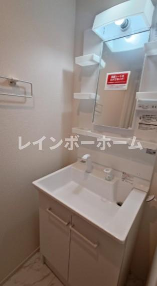 カインドネス亀有Ⅱの独立洗面台