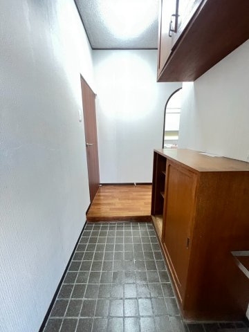 苦楽園レックスマンションの玄関