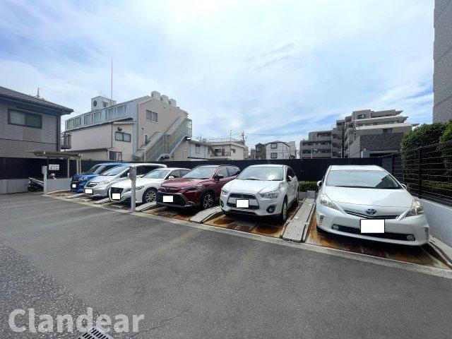 ライオンズガーデン金町の駐車場|ドキドキの新生活も、安心してスタート。ぴったりの住まいを見つけませんか？クランディアが一緒に住まい選びをサポートします‼　まずは、お気軽にお問合せください　＃クランディア