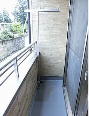 テネメントマルフクのバルコニー