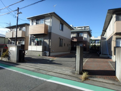【エントランス】 | リタフラッツ | エントランスです