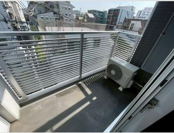プレステージブリランテ押上のバルコニー