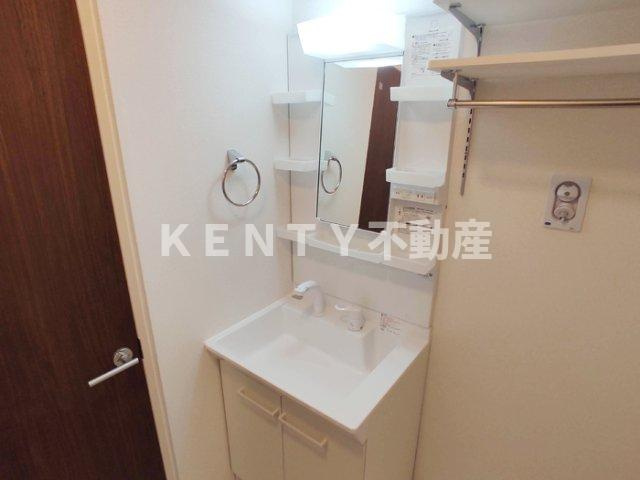 【洗面所】 | アンジュール多摩川 | 広い洗面スペース