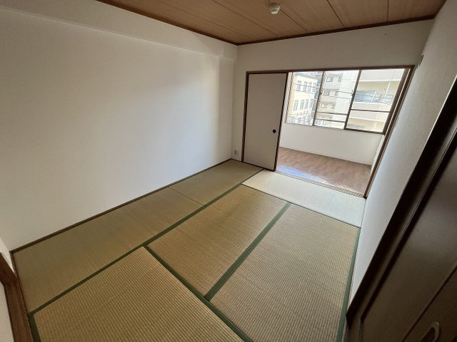 ＡＸＩＳアルテハイム淡路