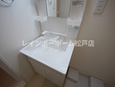 ＣＢ八潮ルフィノの洗面所