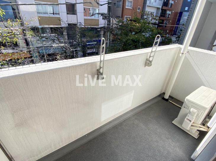【バルコニー】ソラーナ・エム 