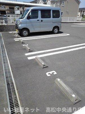 【駐車場】 | エフ・エレガント　Ａ