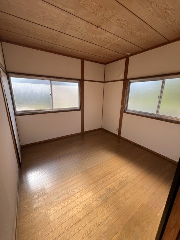 村上貸家の内装