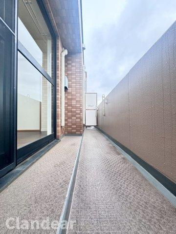 ライオンズガーデン西新井大師壱番館のバルコニー|ドキドキの新生活も、安心してスタート。ぴったりの住まいを見つけませんか？クランディアが一緒に住まい選びをサポートします‼　まずは、お気軽にお問合せください　＃クランディア