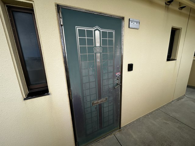 ライオンズマンション志真志の玄関