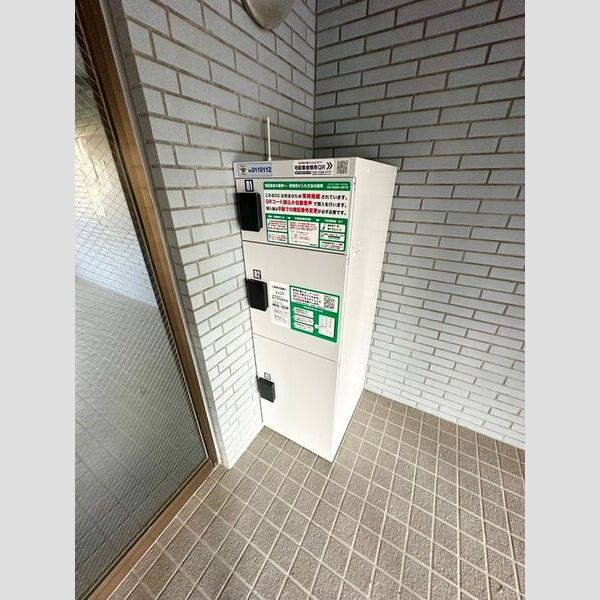 かわばた梨花マンションのエントランス