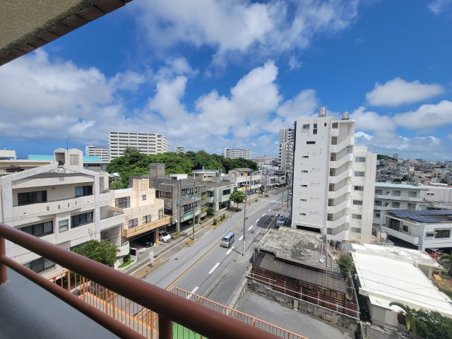ライオンズマンション首里の展望