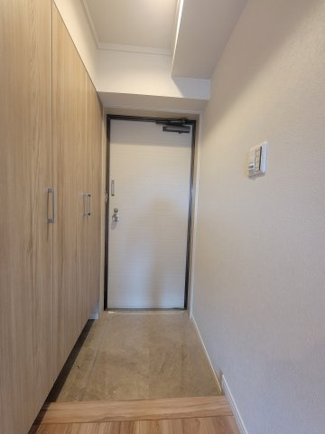 ライオンズマンション首里の玄関