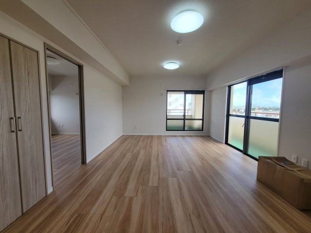 ライオンズマンション首里の居間・リビング