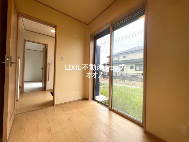 【洋室】 | 羽生市下川崎　中古住宅 | 1F