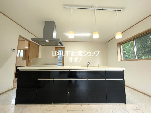 【キッチン】 | 羽生市下川崎　中古住宅 | ダイニング側