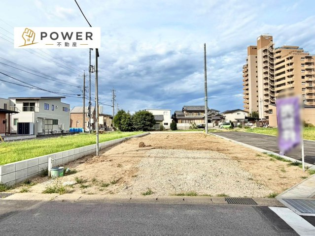 岡崎市昭和町中屋敷の外観|現在建築中のため、real な仕上がりをいち早くご覧になりたい方は、現地でのご案内も可能です。お気軽にお問い合わせください。									
									