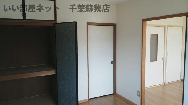 ヒルズ長島Ｃの寝室|使い勝手のいい寝室です