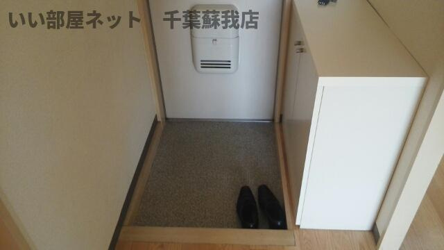 ヒルズ長島Ｃの玄関|ゆったりとした玄関です