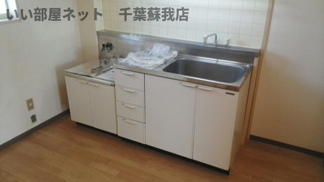 ヒルズ長島Ｃのキッチン|使いやすいキッチンです
