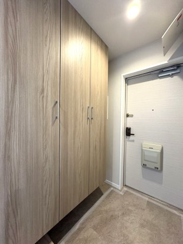 ライオンズマンション大高緑地の玄関
