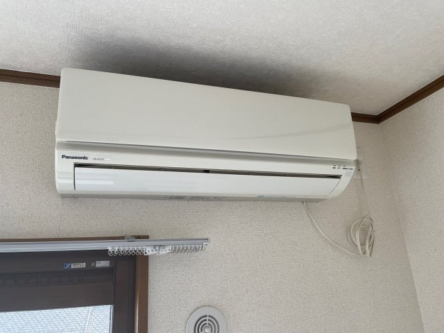 ヴィレッヂ七栄の設備|エアコン