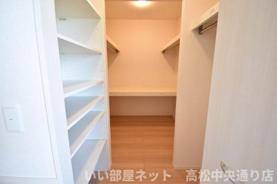 【収納】 | セジュール雅 A棟 | ウォークインクローゼット