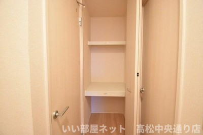 【内装】 | セジュール雅 A棟 | 物入
