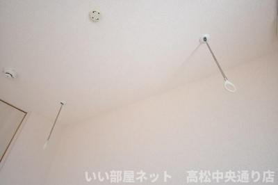 【内装】 | セジュール雅 A棟 | 室内物干し