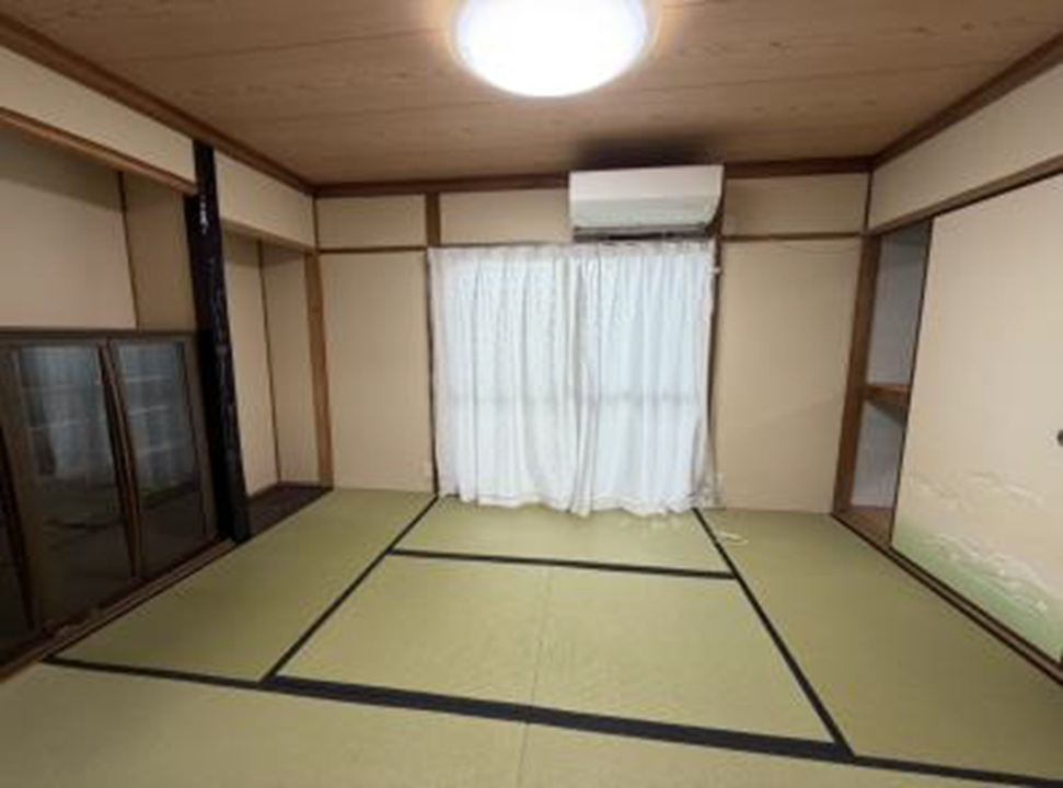 富松町4丁目の和室