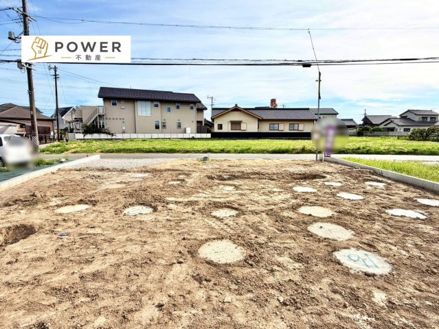 岡崎市昭和町中屋敷の外観|現在建築中のため、real な仕上がりをいち早くご覧になりたい方は、現地でのご案内も可能です。お気軽にお問い合わせください。									
									