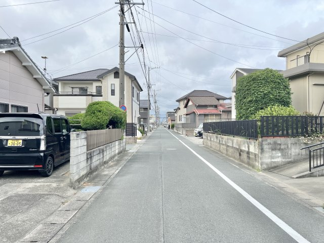 中央区領家3丁目の前面道路含む現地写真|物件前の道路になります。
