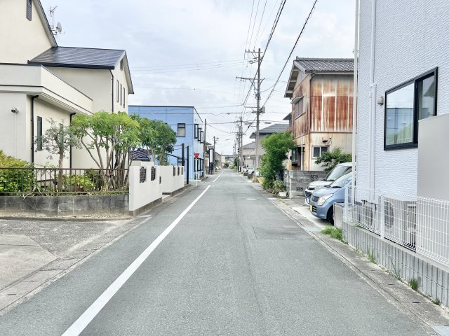 中央区領家3丁目の前面道路含む現地写真|物件前の道路になります。