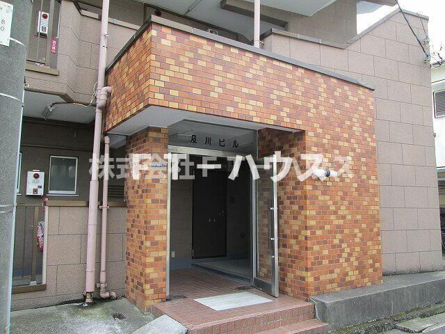 Ｂａｓｅ（Ｅ－１４７）のエントランス