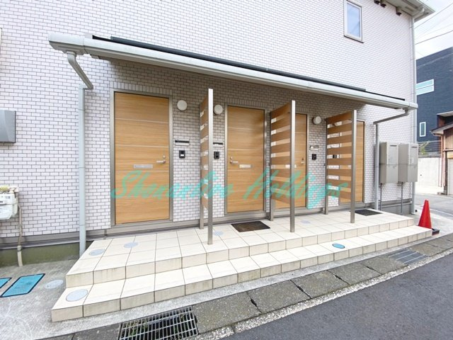 エルメゾン浦上台のエントランス|開放的なエントランス♪