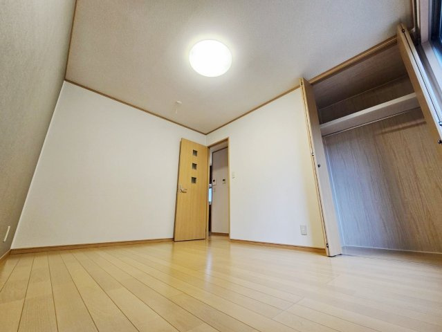 ヴィヴァーチェCの寝室
