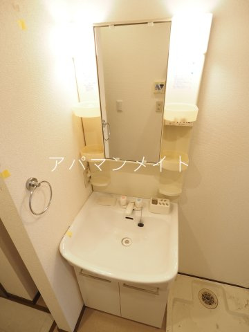 【洗面所】 | 独立洗面台です